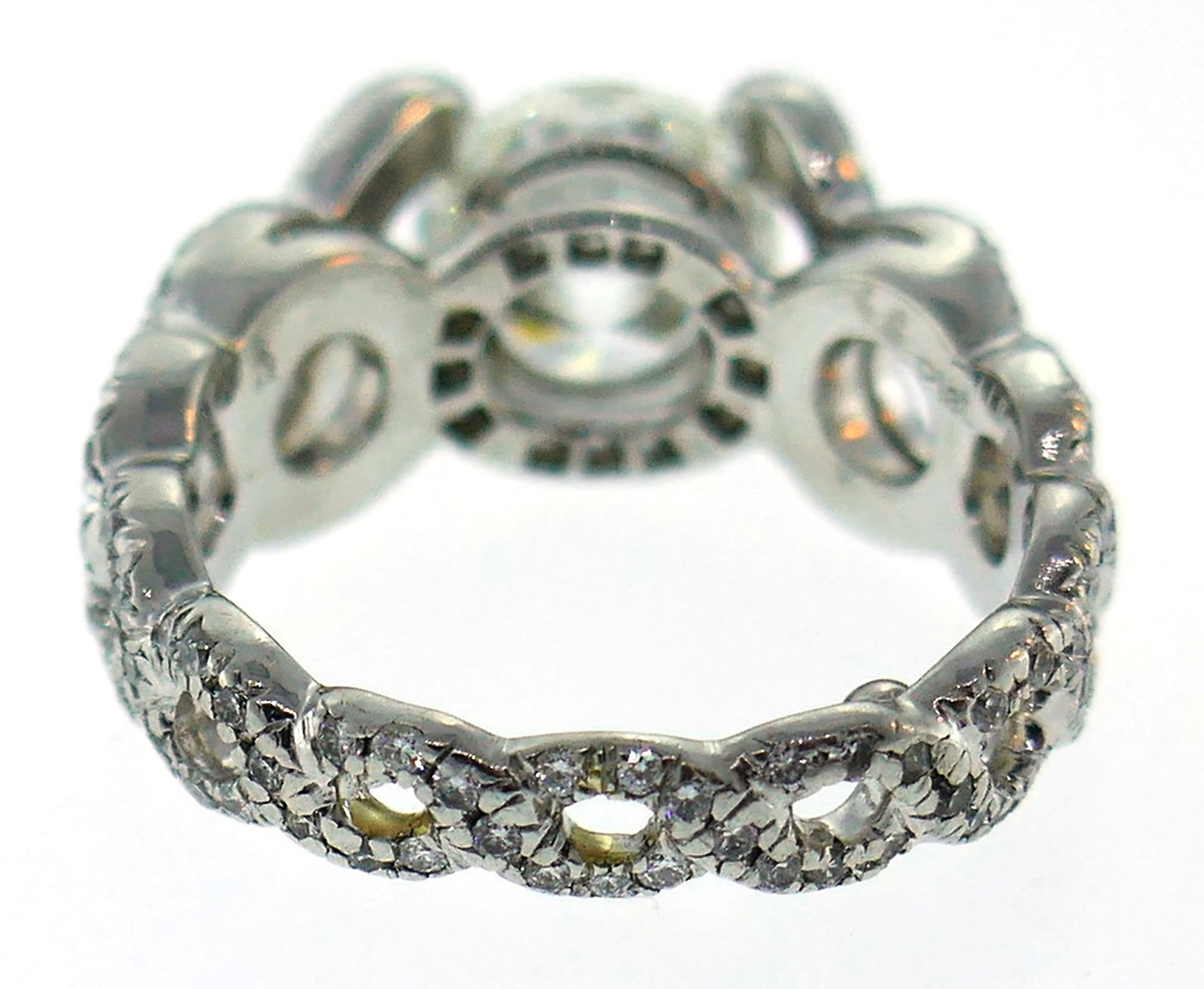 Verdura Diamond Platinum Criss Cross Ring 2.05 Carat GIA - 2