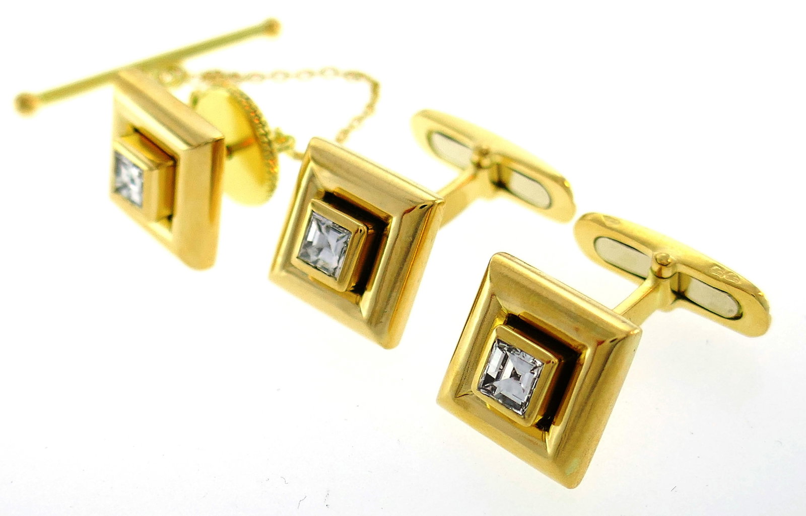 Chaumet Paris Yellow Gold Cufflinks and Stud Set with Diamond - 8