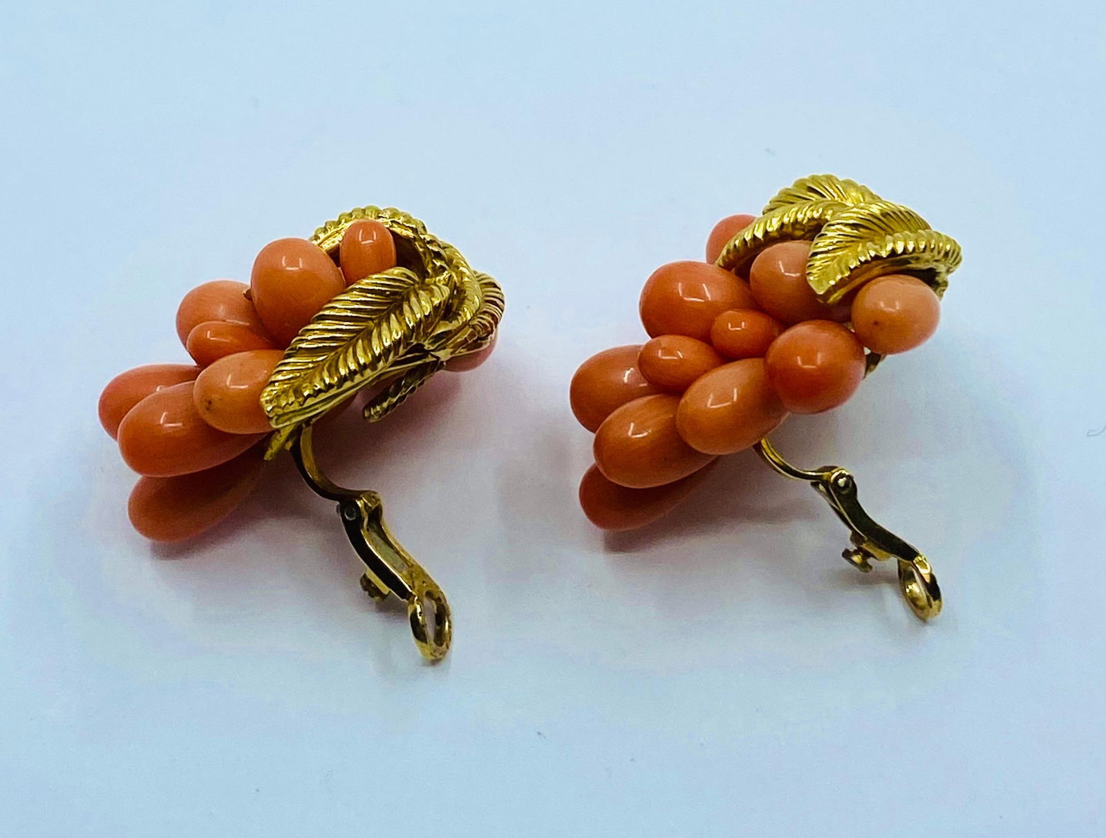 Vintage French Set Coral Earrings Brooch 18k Gold - 16