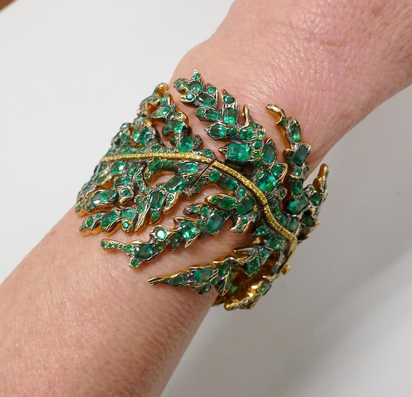 Michele della Valle Emerald Fancy Yellow Diamond Gold Bracelet - 18