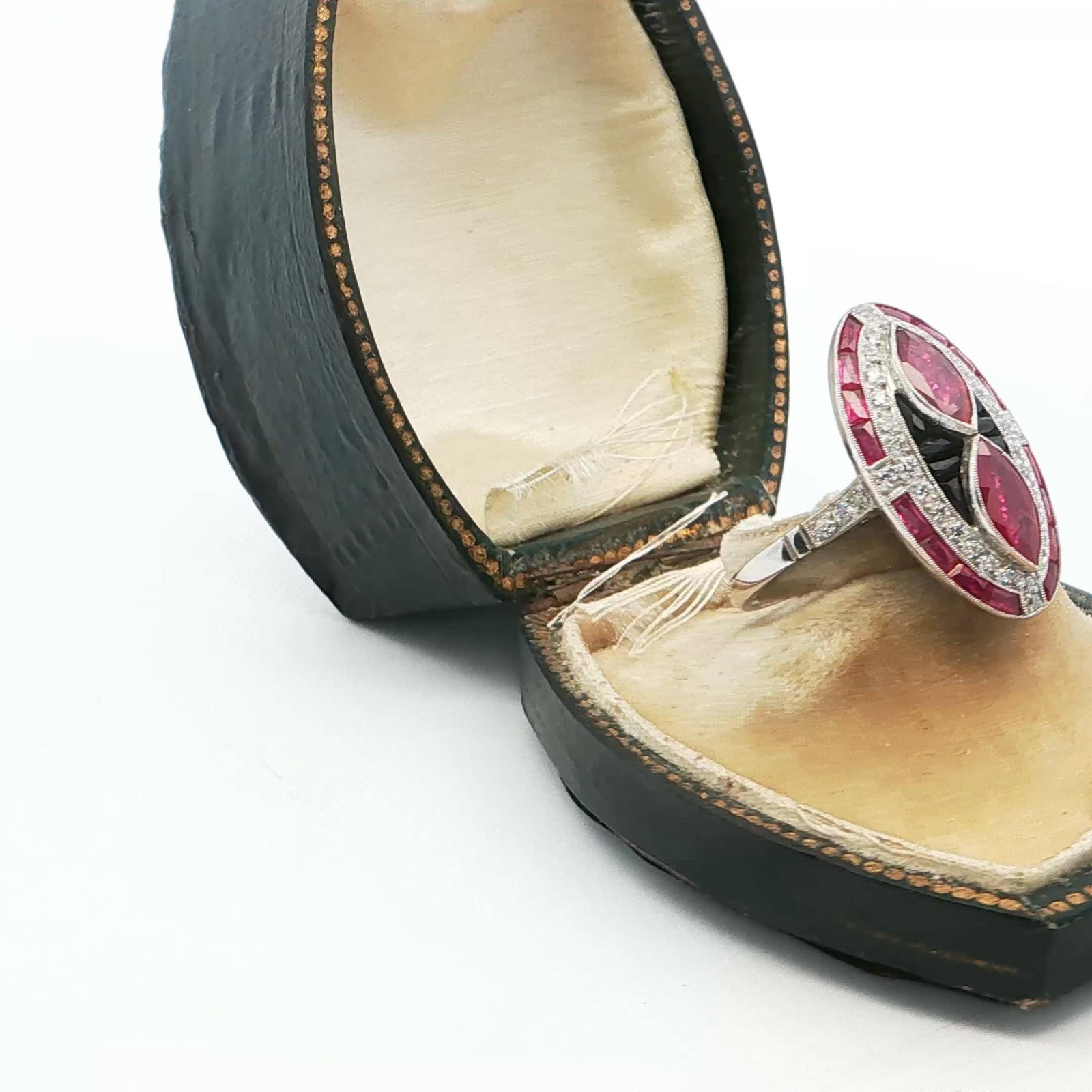 Platinum Ring with Diamonds and Natural Rubies - 5