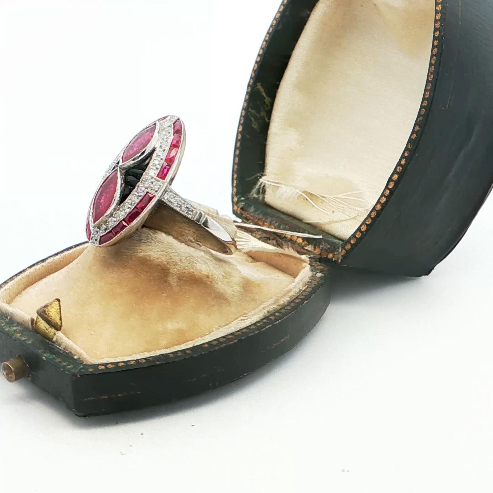 Platinum Ring with Diamonds and Natural Rubies - 7