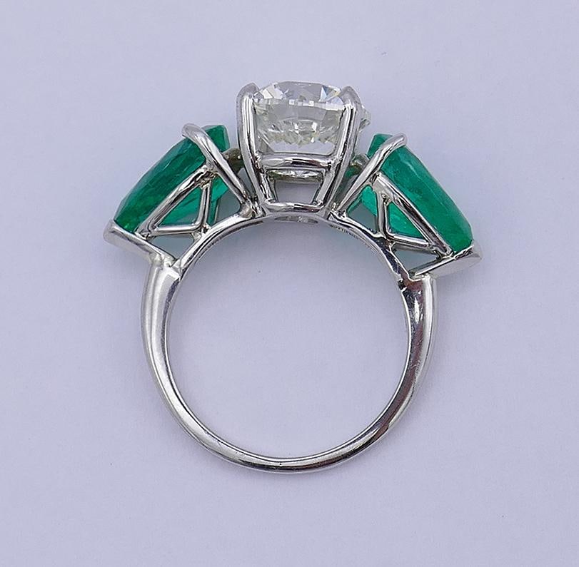 Platinum Emerald Diamond Three-Stone Ring 3.01-ct GIA Report - 13
