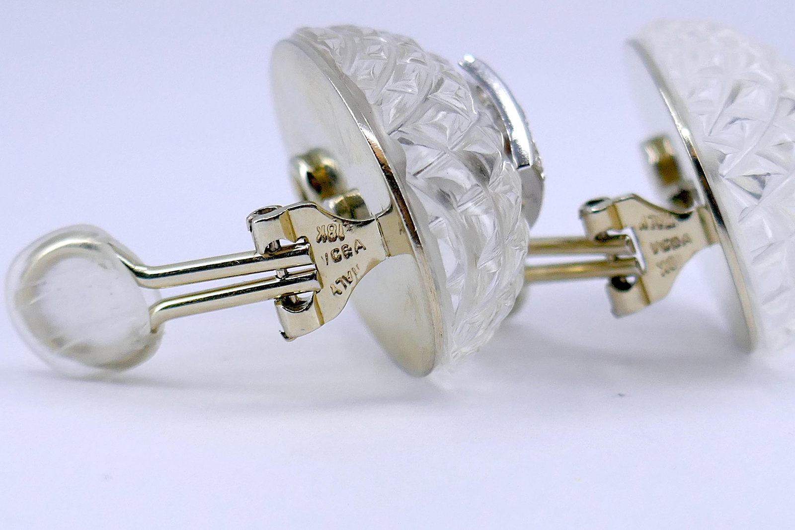 Van Cleef & Arpels Carved Crystal and Diamond Earrings clip-on - 12