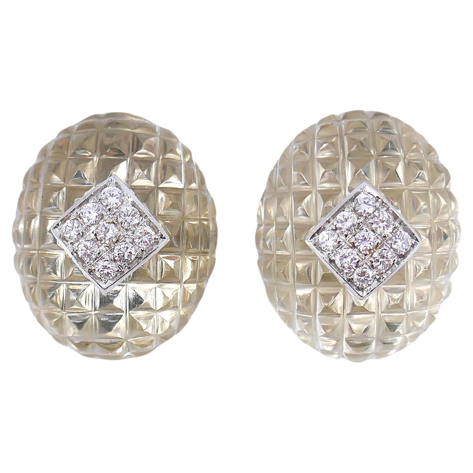 Van Cleef & Arpels Carved Crystal and Diamond Earrings clip-on - 7