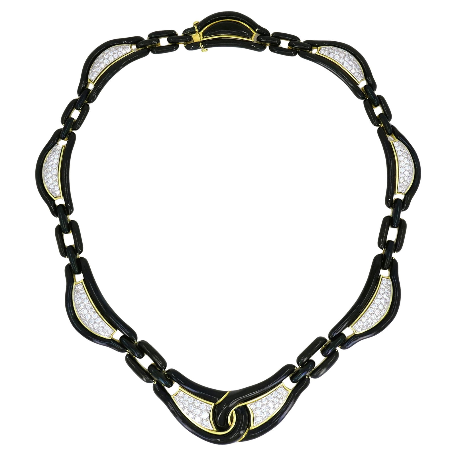 David Webb Necklace Diamond Gold Black Enamel Vintage Estate Jewelry: Title: David Webb Necklace Diamond Gold Black Enamel Vintage Estate Jewelry Description: About the Item A dramatic David Webb necklace, made of 18k gold and black enamel, and featuring diamonds. Despi