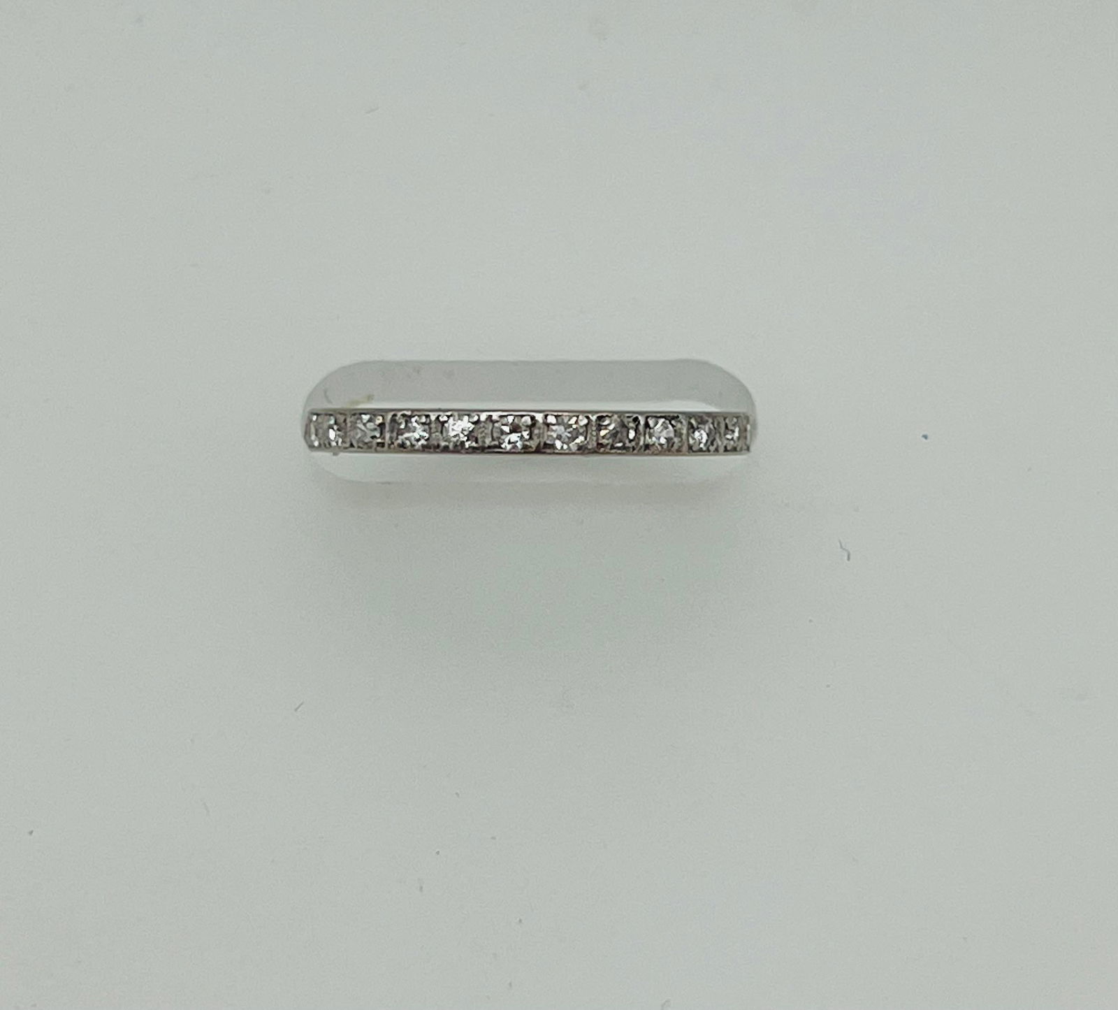 Art Deco 0.26 Carat Diamond Platinum Band Ring - 2