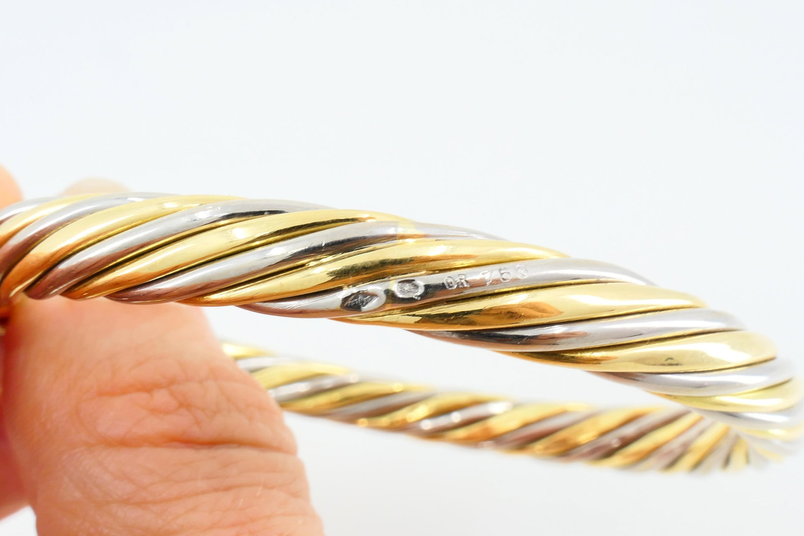 Vintage Van Cleef & Arpels Two-Tone Gold Pair of Bangles - 12