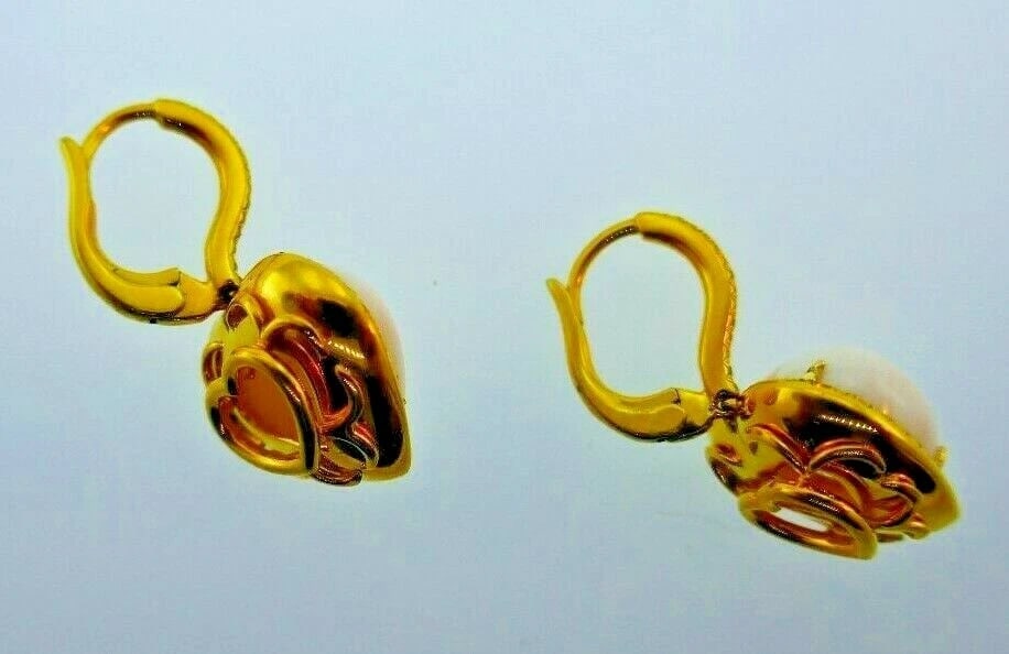 LOVE ME 18k Yellow Gold, Coral & Yellow Diamond Heart Dangle Earrings Modern - 3