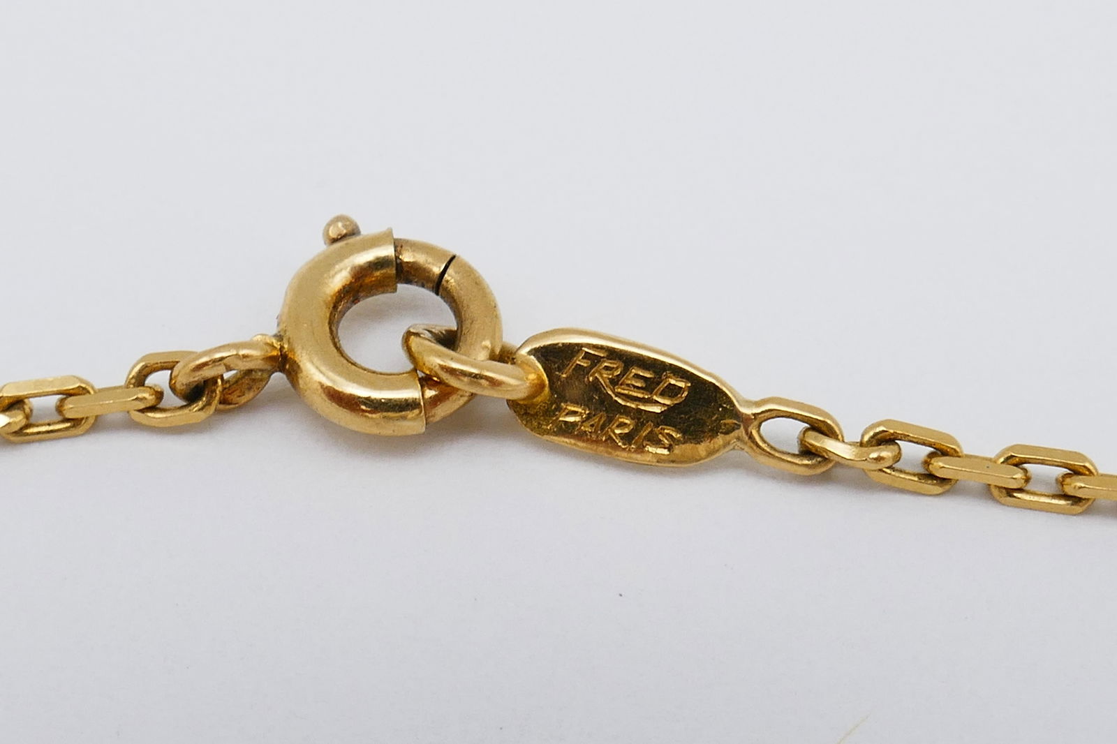 Fred Paris Necklace Leo Pendant Gold Diamond Emerald - 5