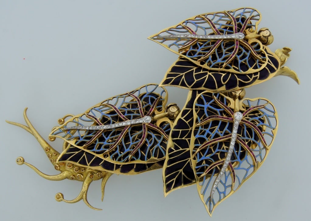 Remarkable French Belle Epoque Movable Enamel Leaves Flower Pin - 4