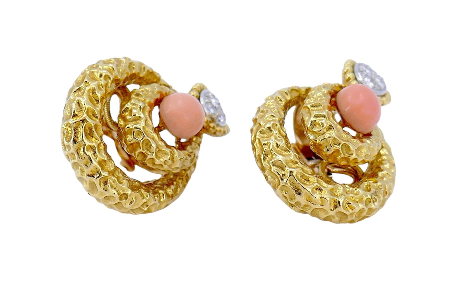 Mauboussin Paris 18k Hammered Gold Diamond Coral Earrings - 5