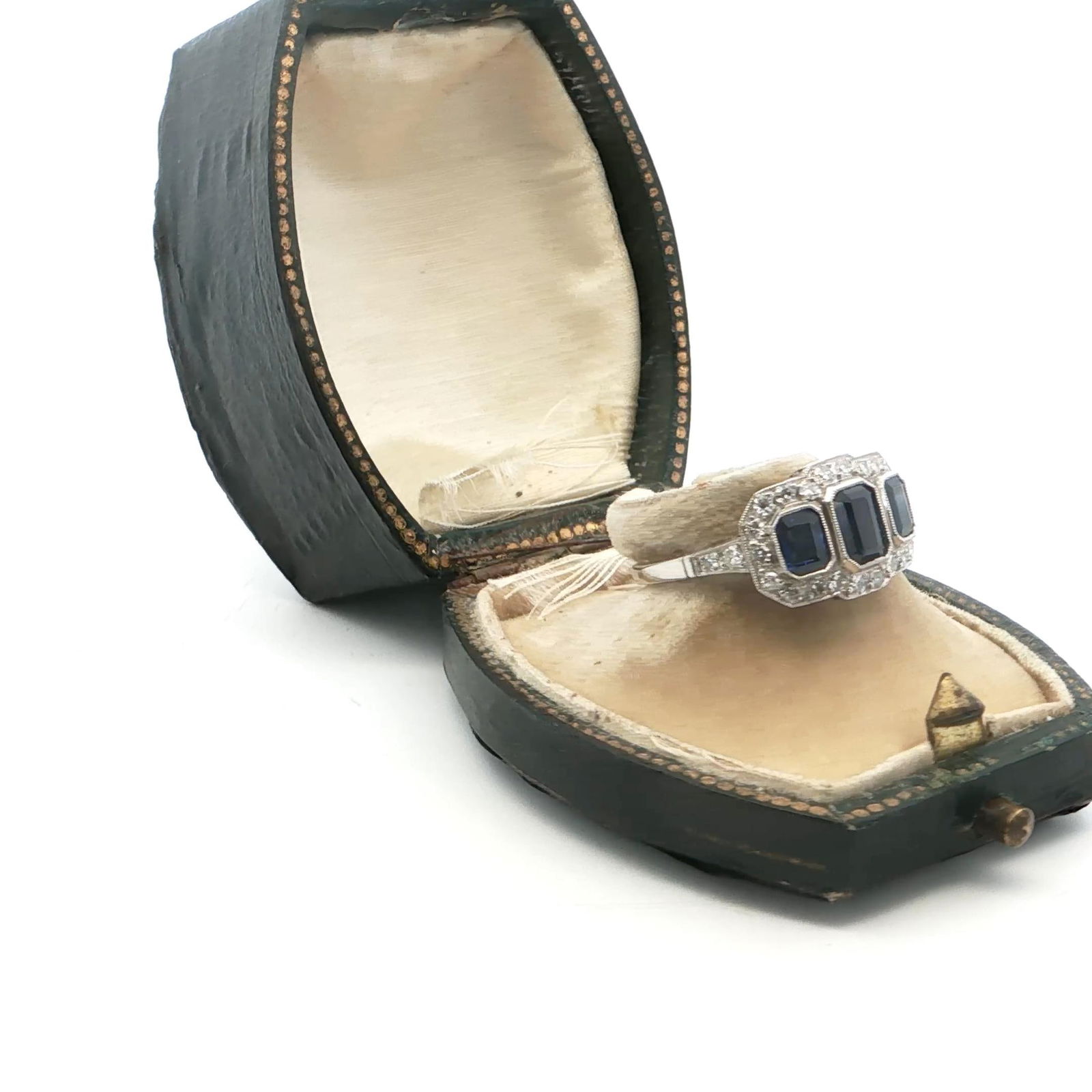 Platinum Multi-Stone Ring with Emerald-Cut Deep Blue Sapphires and Diamonds - 7