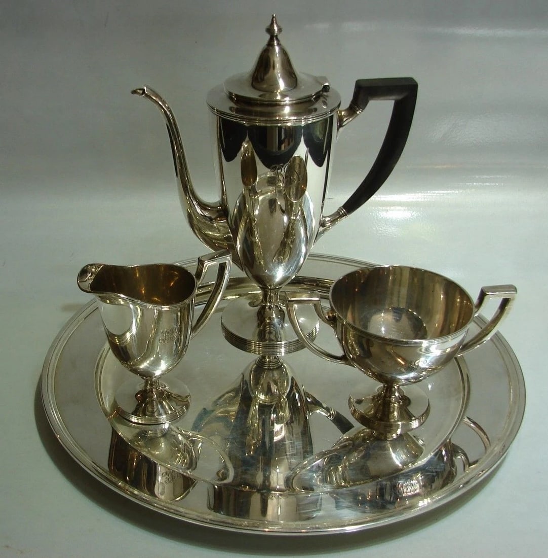 TIFFANY & CO. MAKERS STERLING SILVER SET TRAY SUGAR BOWL CREAMER COFFEE POT (1 of 10)