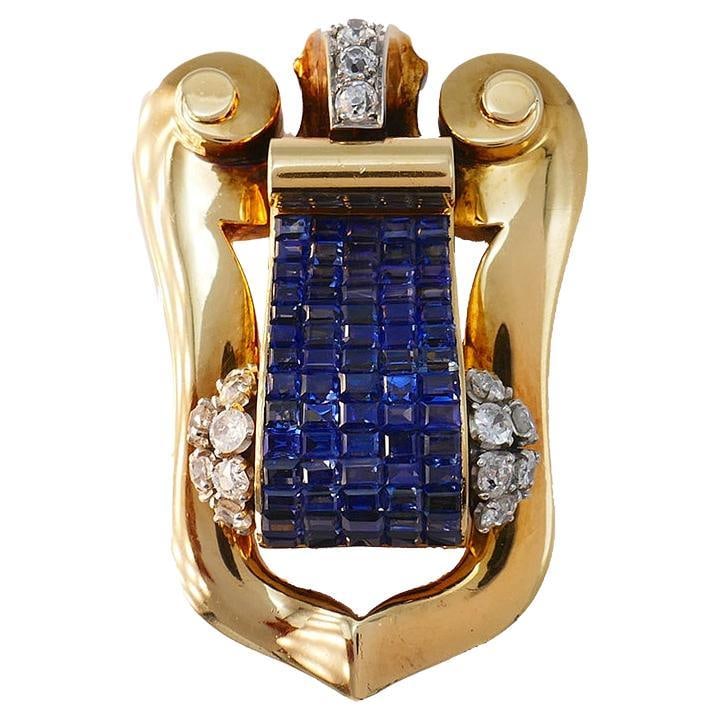 Boucheron 18k Gold Retro Clip Pin Brooch: Title: Boucheron 18k Gold Retro Clip Pin Brooch Description: About the Item Chic Retro clip created by Boucheron Paris in 1930s. Made of 18 karat yellow gold, the clip features approximately 10 carats