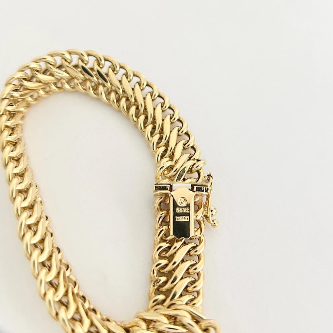 Vintage 1960's Italian Wide Woven Chain Bracelet 14K Yellow Gold 7 Inch, 8.66 Gr - 7