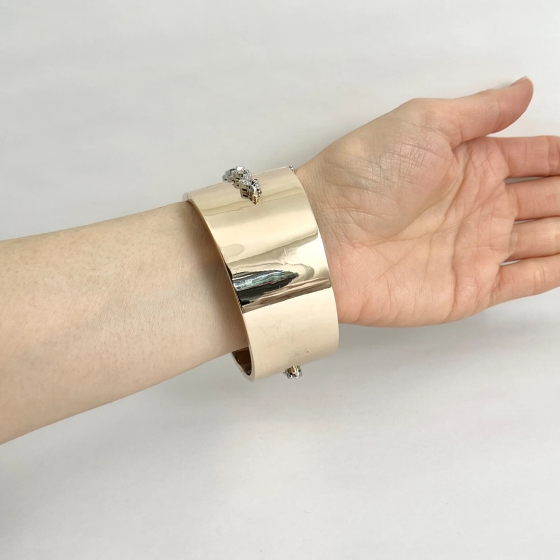 Vintage Elgin 1950's Wide Bangle Diamond Ruby Watch 14K Yellow Gold, 72.54 Grams - 5