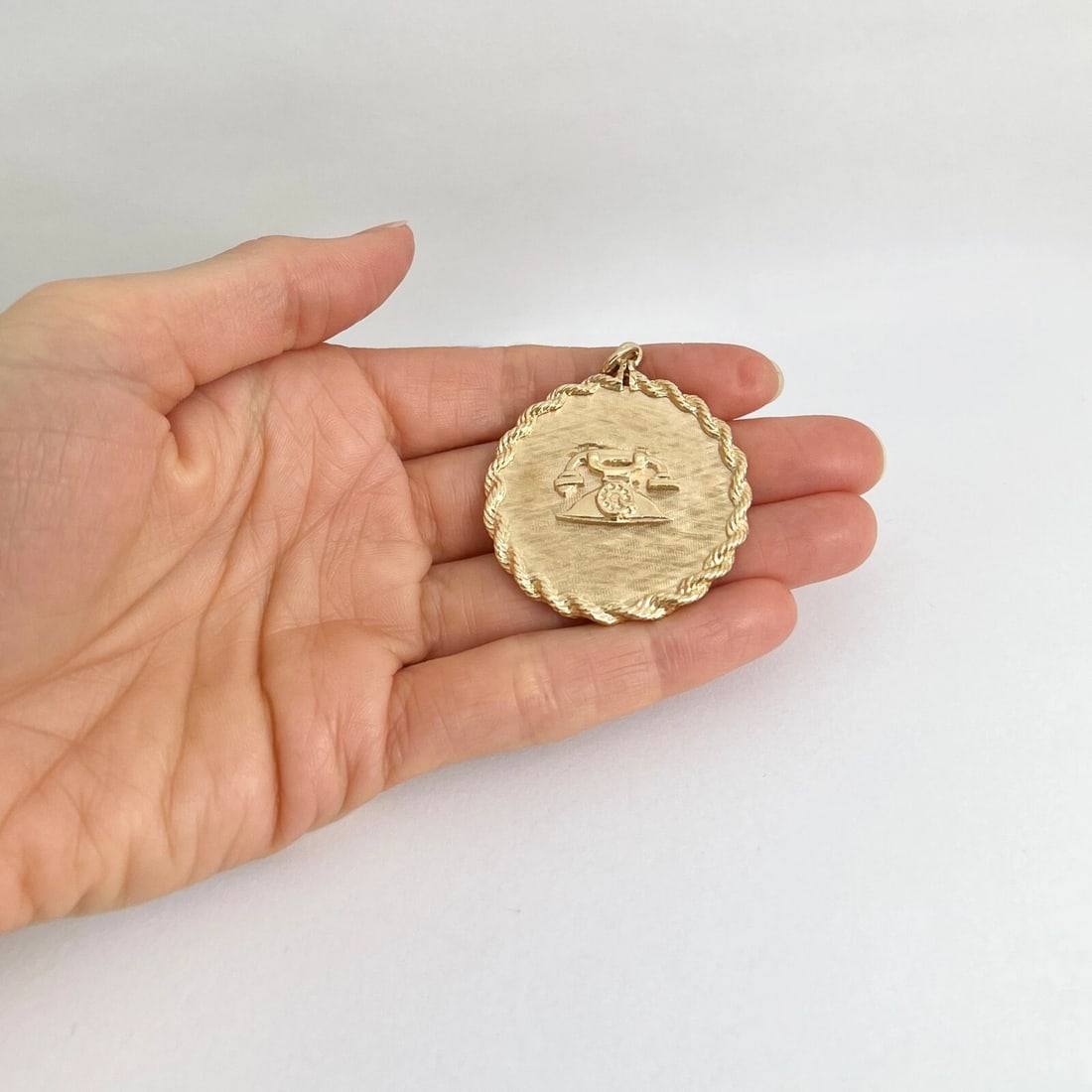 Vintage 25 Telephone Necklace Pendant Charm 14K Yellow Gold, 17.51 Grams - 7