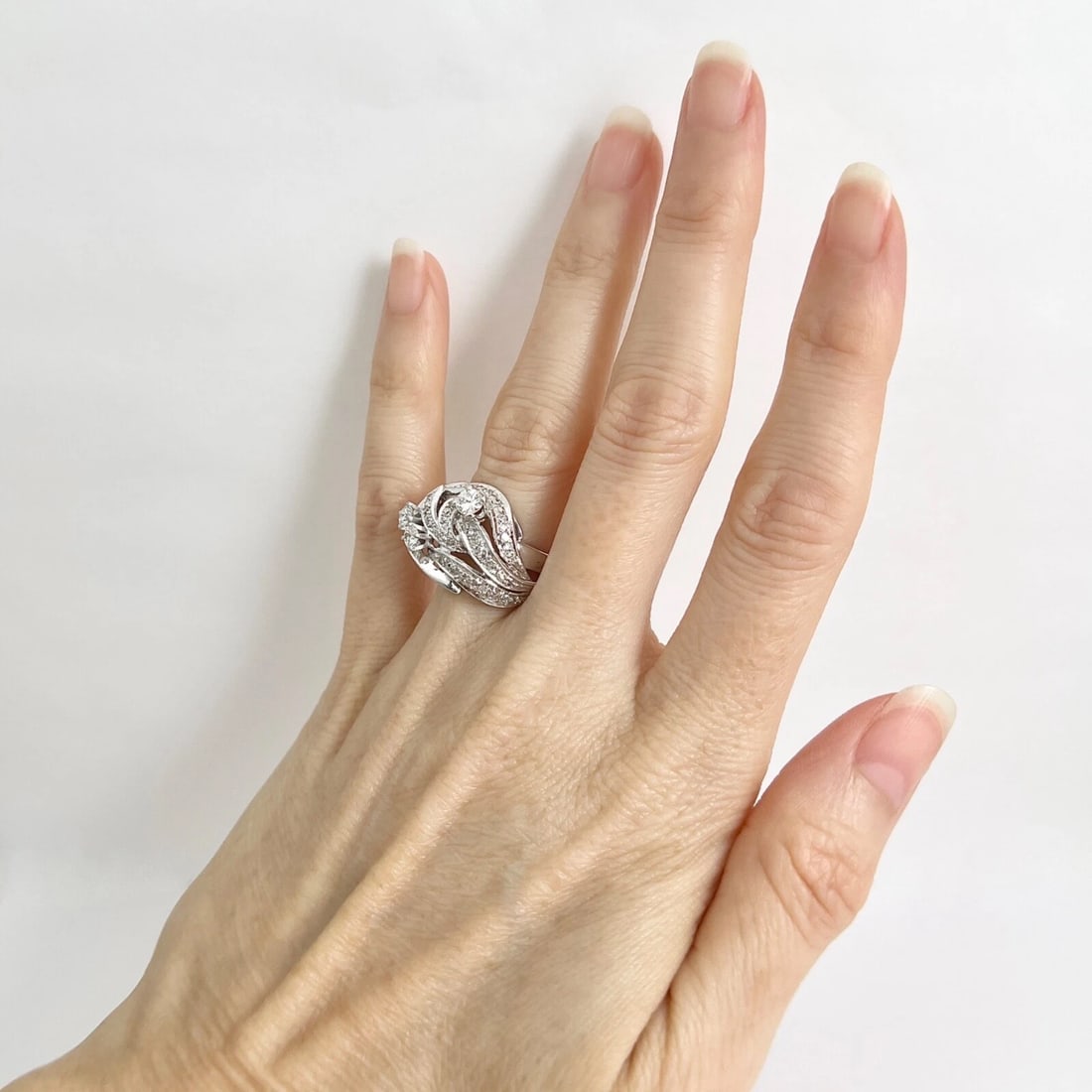 Vintage 1940's 1950's Asymmetrical Diamond Cocktail Ring 14K White Gold, 6.22 Gr - 4