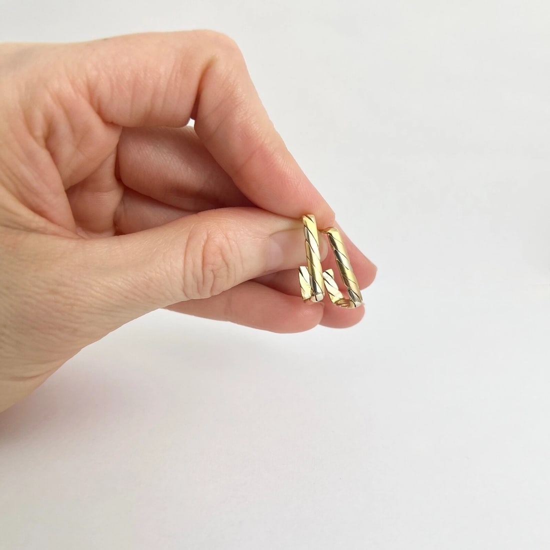 Vintage Tri-Color Square Hoop Earrings 18K Yellow Rose White Gold, 2.81 Grams - 2