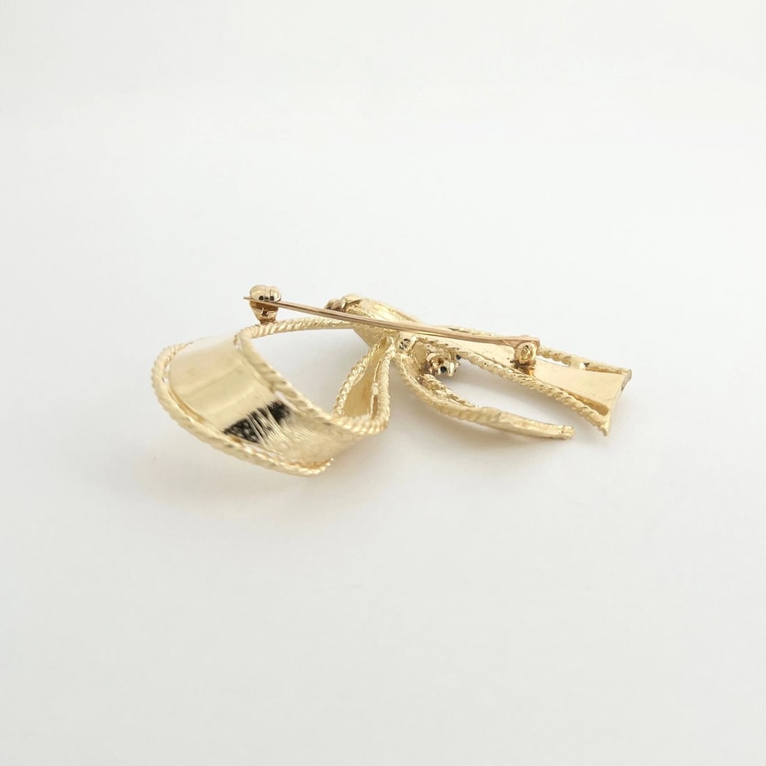 Vintage 1940's 1950's Sapphire Ribbon Bow Brooch 14K Yellow Gold, 10.54 Grams - 8