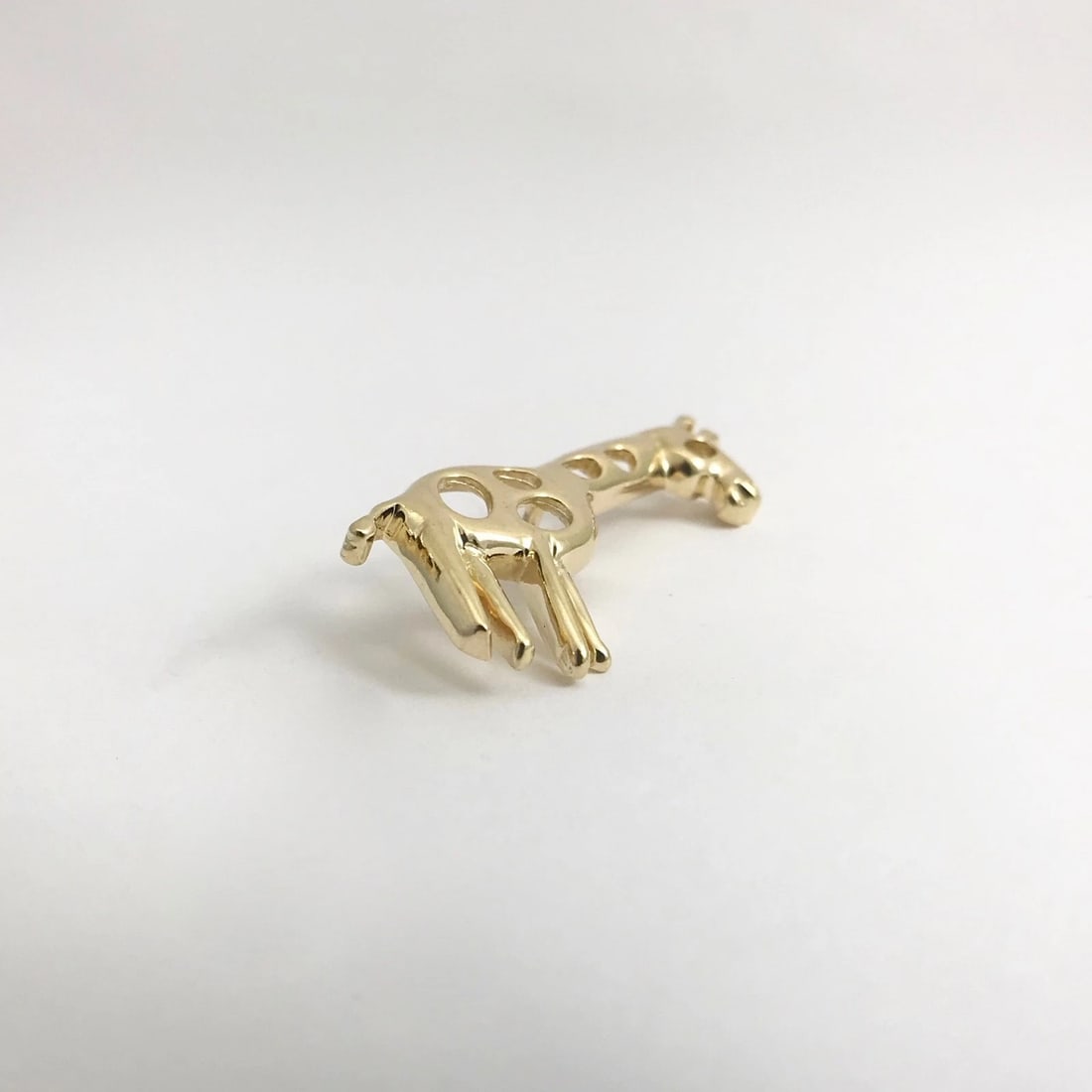 Vintage Giraffe Animal Necklace Pendant 12K Yellow Gold, 3.77 Grams - 8