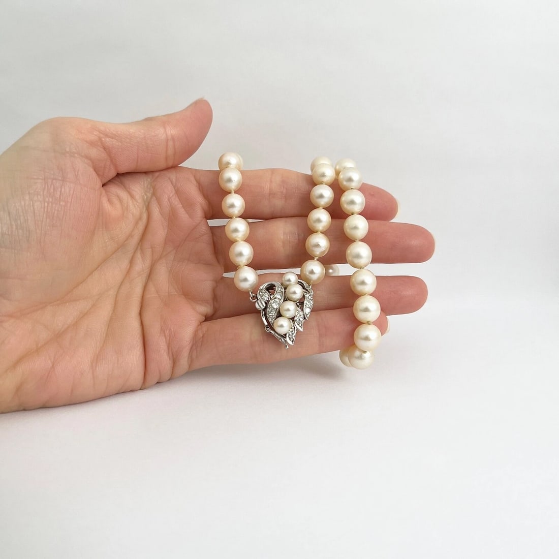 Art Nouveau Japanese Pearl Diamond Necklace 14K White Gold Clasp , 35.34 Gr - 2