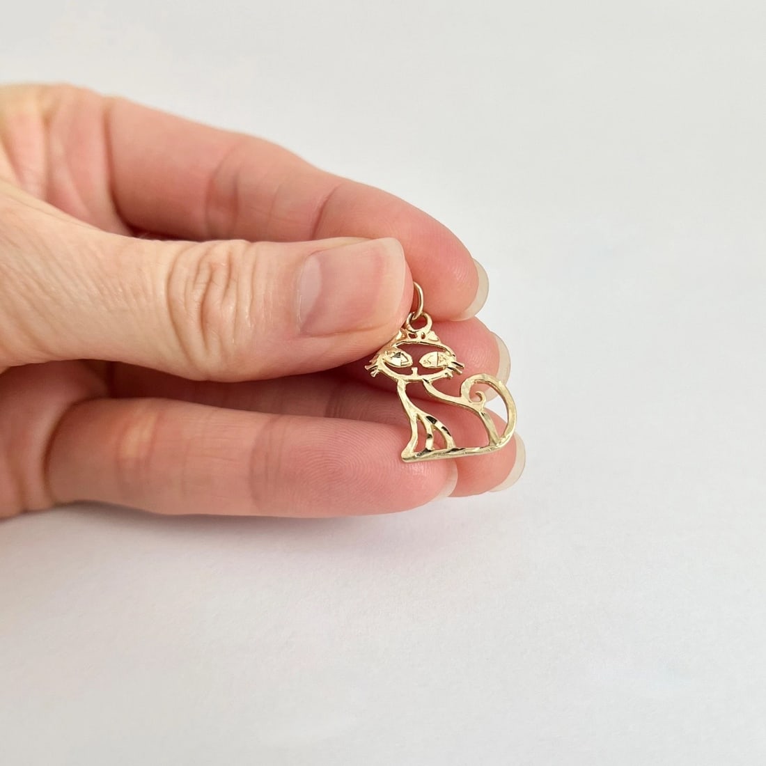 Vintage 1960's Kitty Cat Animal Charm Pendant 14K Yellow Gold .93 Grams - 3