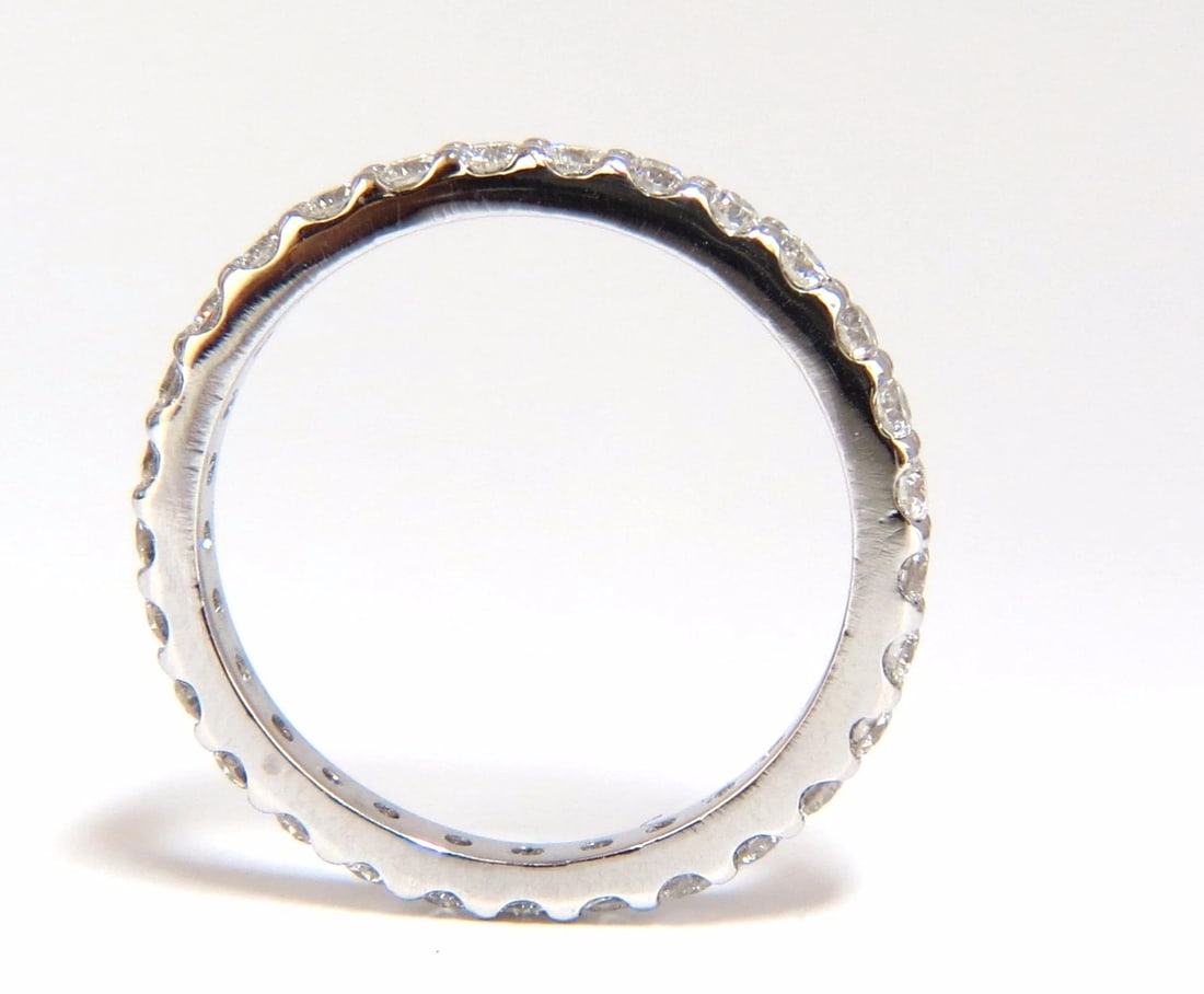 .93ct natural round diamonds sharing common prong infinity ring G/Vs 14kt** - 2