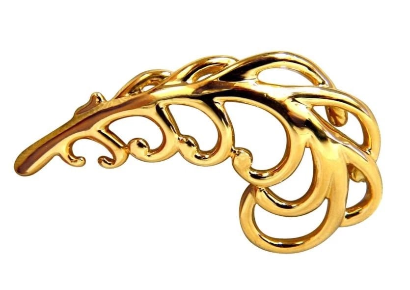 18 Karat Gold Floral Brooch Pin 54487**: Title: 18 Karat Gold Floral Brooch Pin 54487** Description: Pre-owned - Good PRODUCT DESCRIPTION Designer Floral Brooch Pin 11.4 grams 18Kt. Yellow gold. Overall: 48 x 25mm Reserve: $2,134.00 Ship