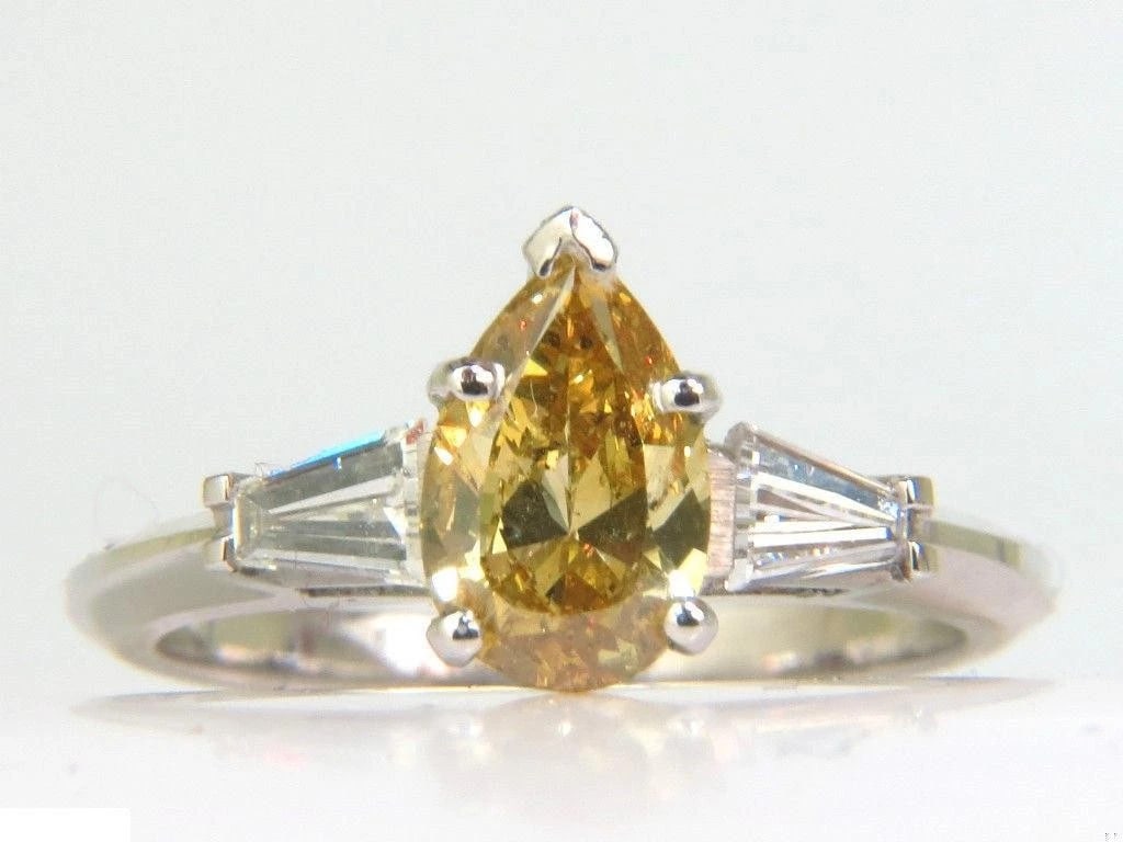 GIA 1.62CT NATURAL FANCY YELLOW DIAMOND RING VIVID & CLEAN** - 2