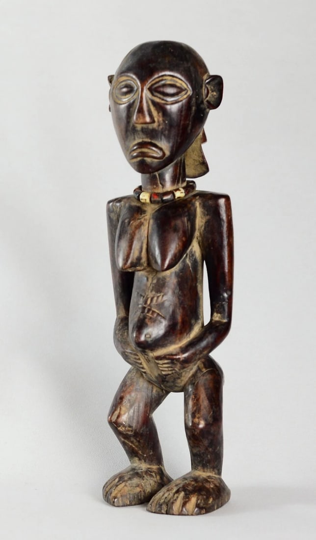 Powerful LUBA female figure statue sculpture Congo African Tribal Art 1649 - 2