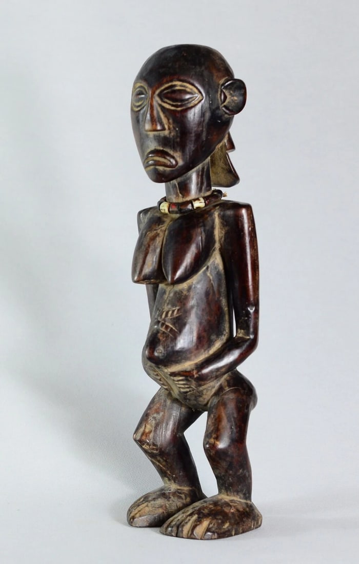 Powerful LUBA female figure statue sculpture Congo African Tribal Art 1649 - 7