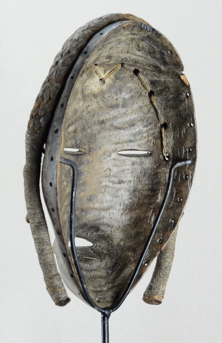 Superb Dan woden mask West Africa African Tribal Art 2236 - 7