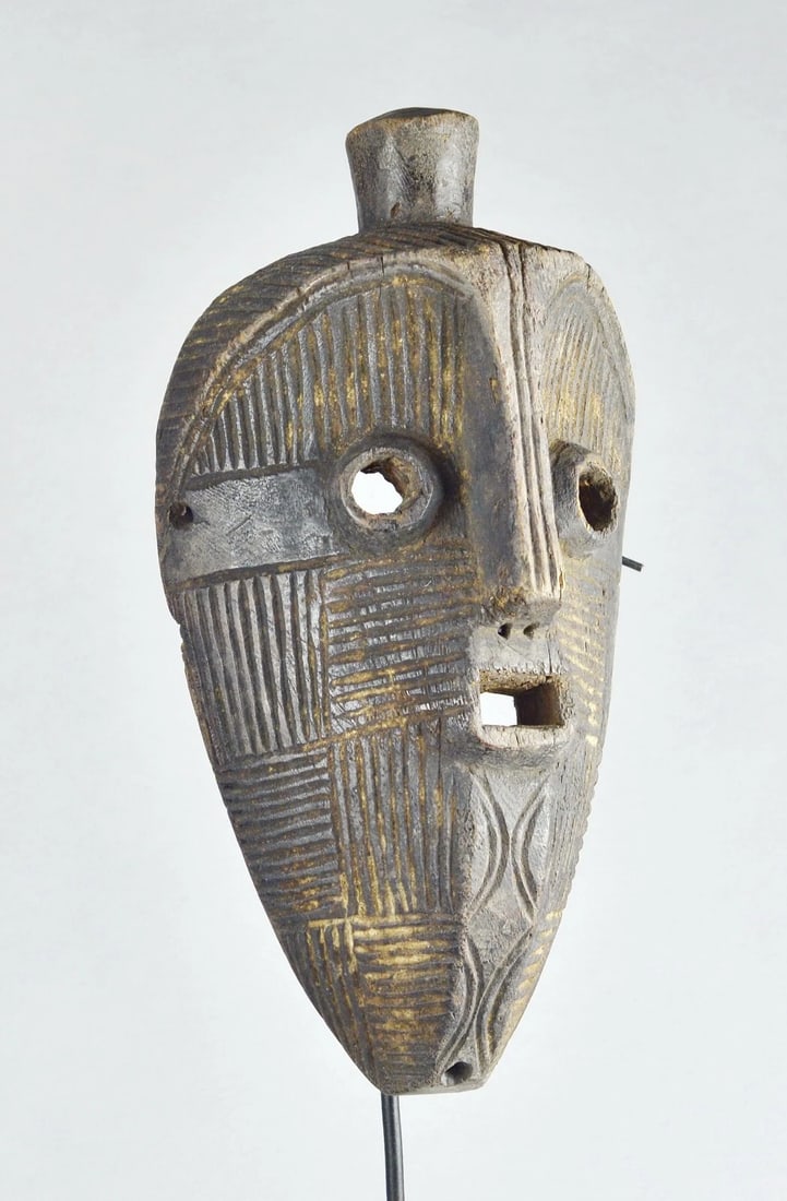 Beautiful &Large Metoko Mask Mituku Congo African Tribal Art MC 1872 - 9