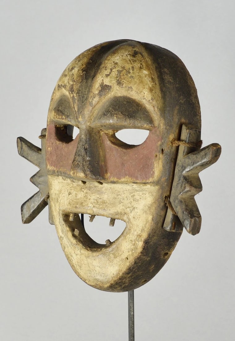 BOA Pongdudu Warrior Mask Congo Drc African Tribal Art 1690 - 6