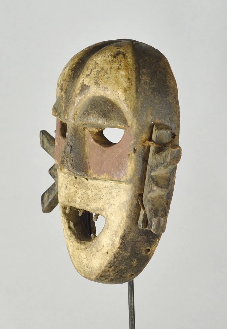 BOA Pongdudu Warrior Mask Congo Drc African Tribal Art 1690 - 7