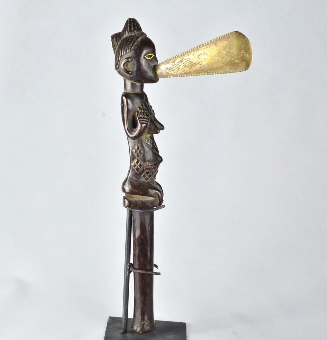 Rare LUBA prestige's anthropomorphic figural Axe Congo African Tribal Art 1725 - 2