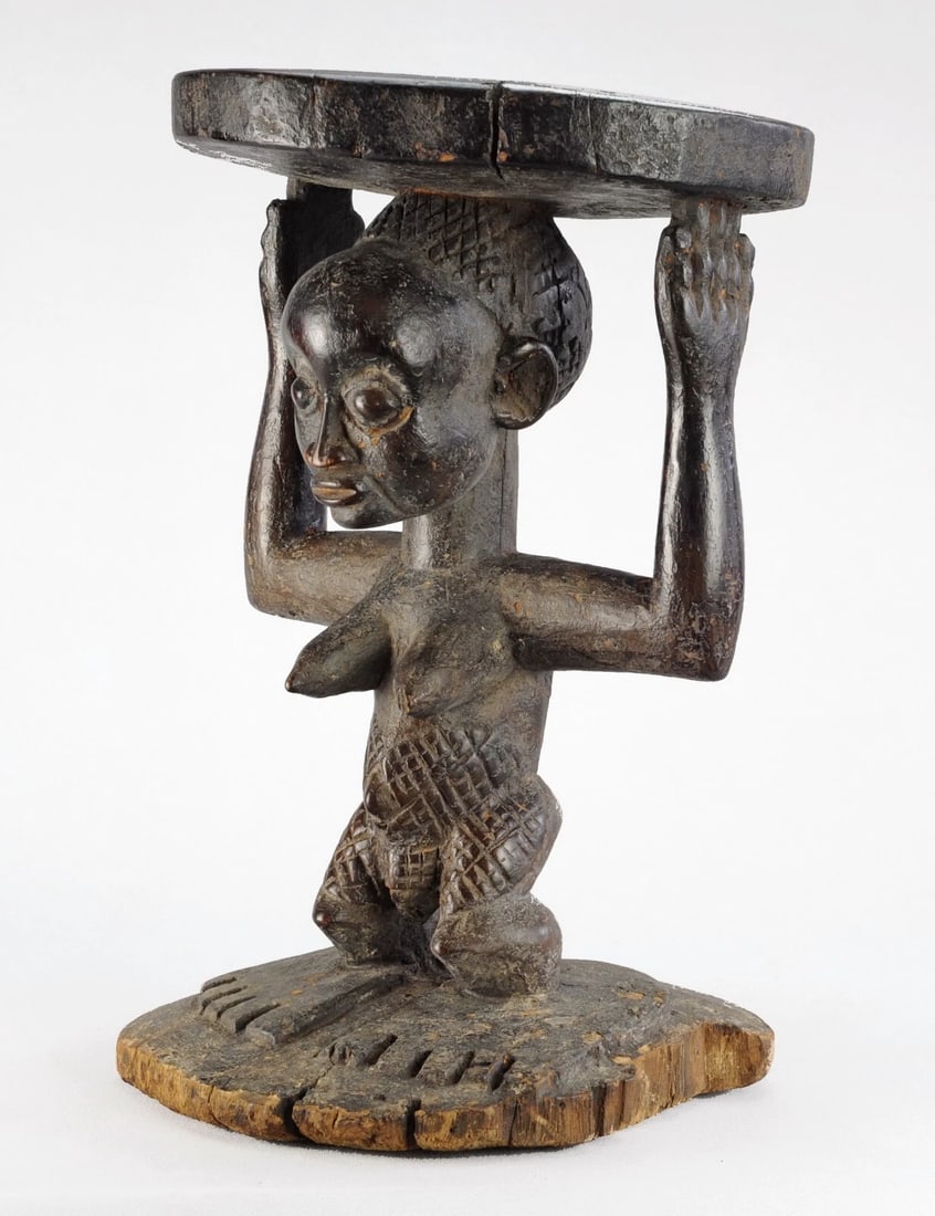 LUBA Kanyok Cariatid Stool Seat figure Statue Tabouret African Tribal Art 0860: Title: LUBA Kanyok Cariatid Stool Seat figure Statue Tabouret African Tribal Art 0860 Description: CONGO DRC LUBA KANYOK Beautiful caryatid stool. A very beautiful tabouret, typical of Kanyok sculptur
