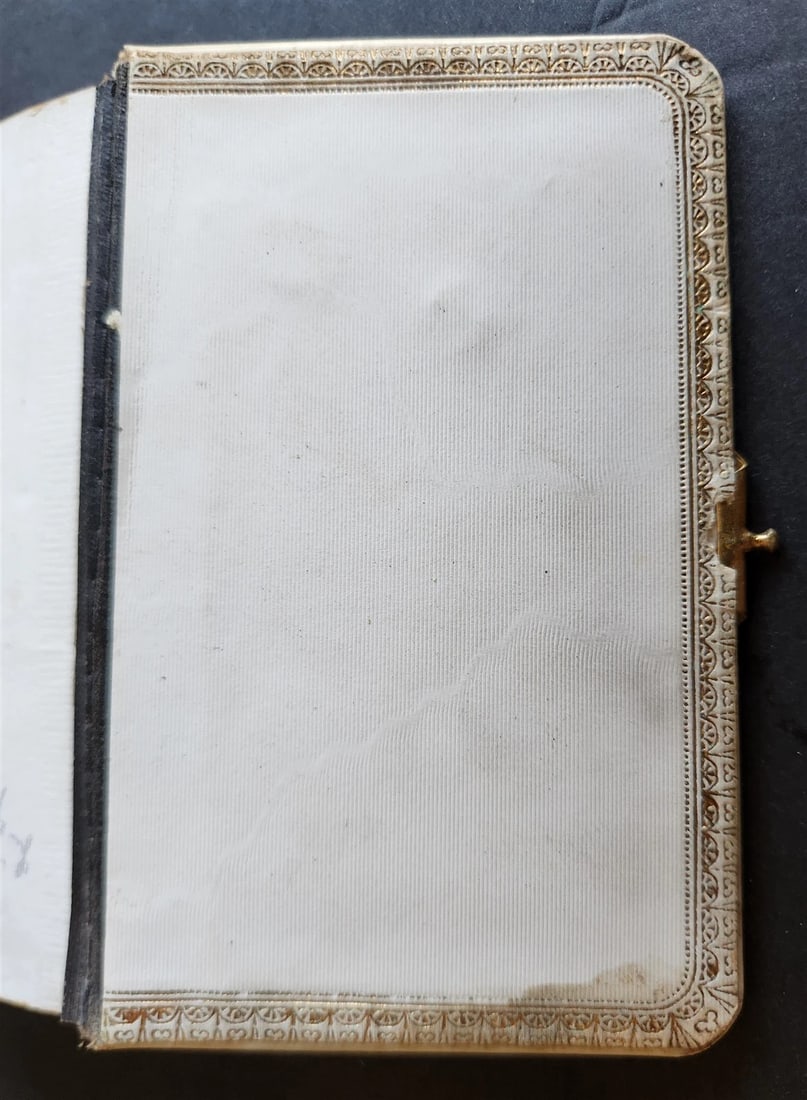 1890s PRAYER BOOK in GERMAN antique NICE BINDING w/ APPLIED BRASS CROSS - 7