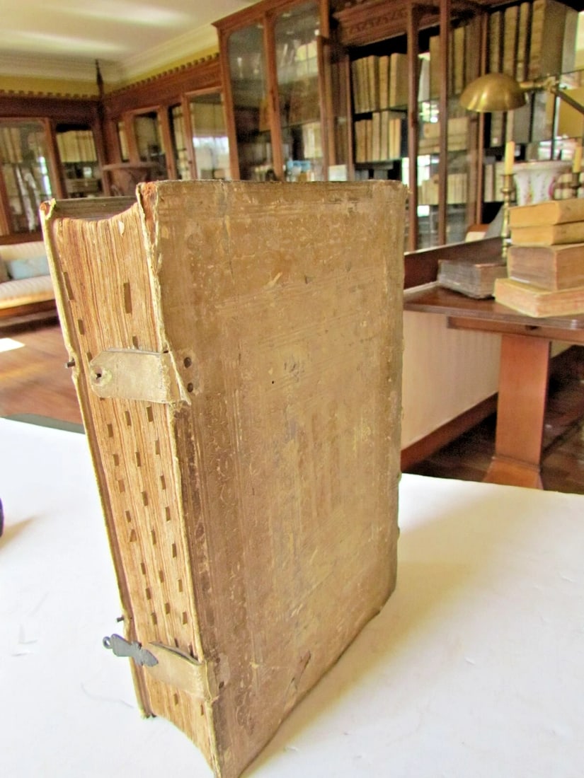 1640s ANTIQUE BLINDSTAMP PIGSKIN FOLIO ANTONINI DIANA Resolutionum Moralium - 2