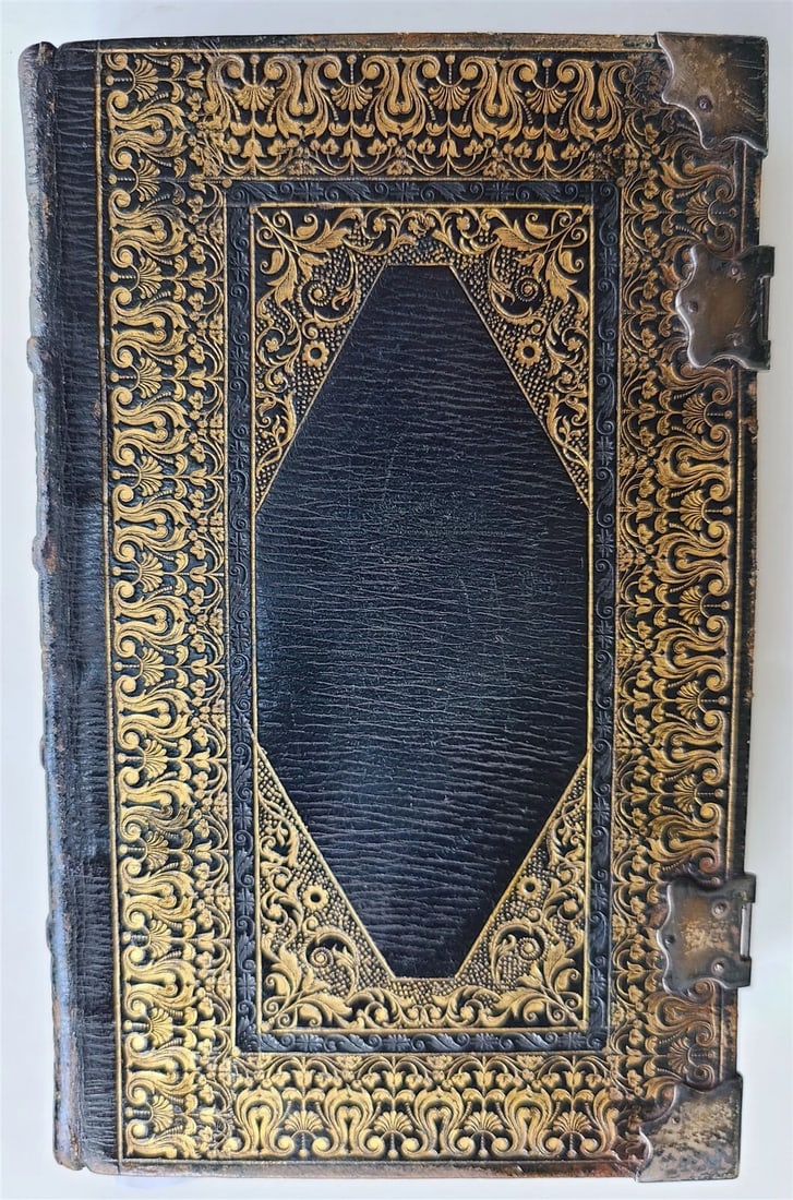 1823 BOOK of COMMON PRAYER in ENGLISH antique AMAZING BINDING w/CLASPS & CORNERS - 4