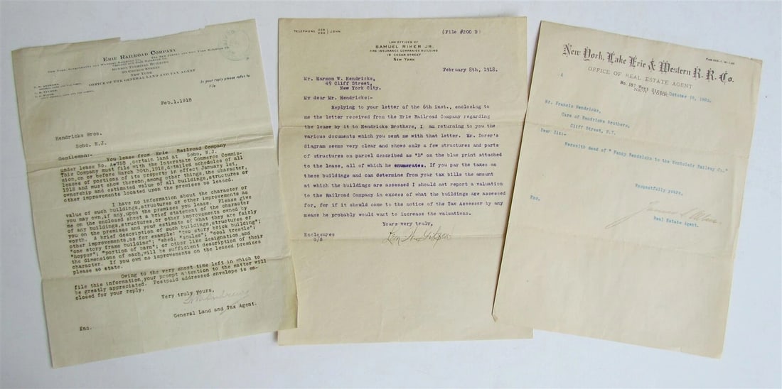 HENDRICKS BROS. MEMORABILIA LOT American Judaica ANTIQUE: Title: HENDRICKS BROS. MEMORABILIA LOT American Judaica ANTIQUE Description: Reserve: $70.00 Shipping:Domestic: Flat-rate of $25.00 to anywhere within the contiguous