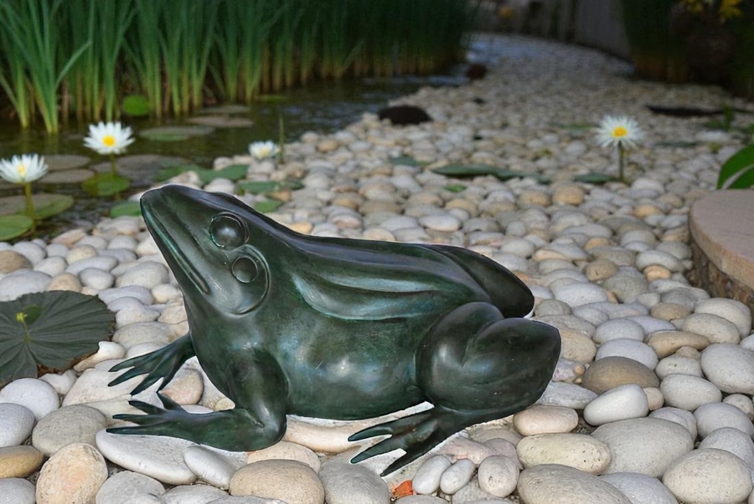 Croaking Frog Bronze Statue in Green Patina Fountain Size: 15" x 10" x 7"H - 3