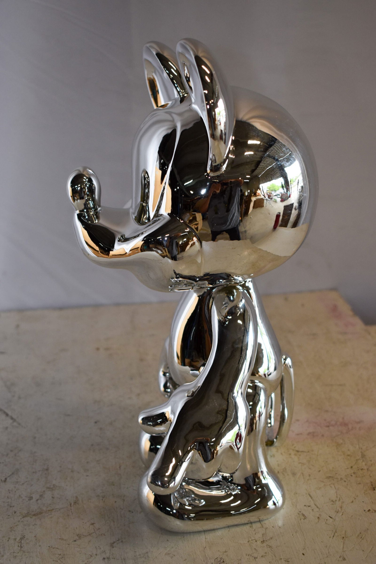 Contemporary Silver Chrome Mickey Mouse Resin Statue 12" x 9" x 16"H - 9