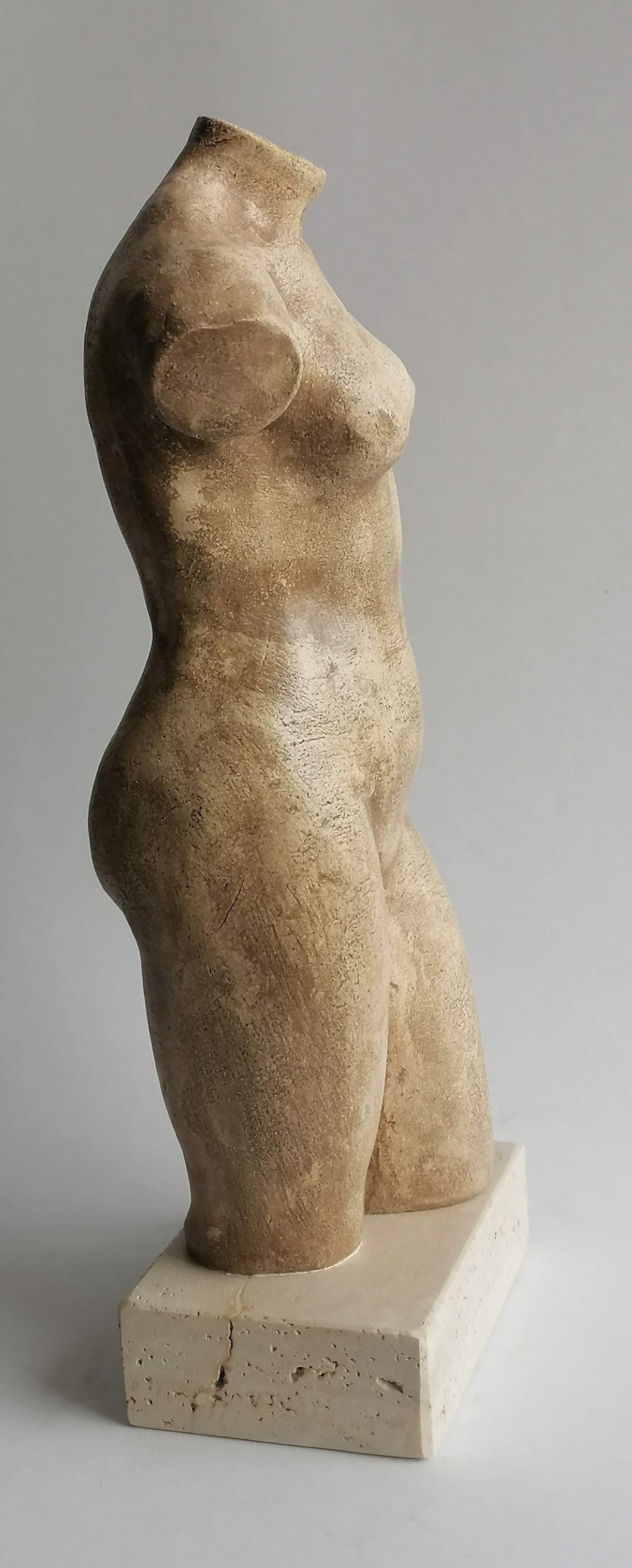 Female ceramic bust - 4