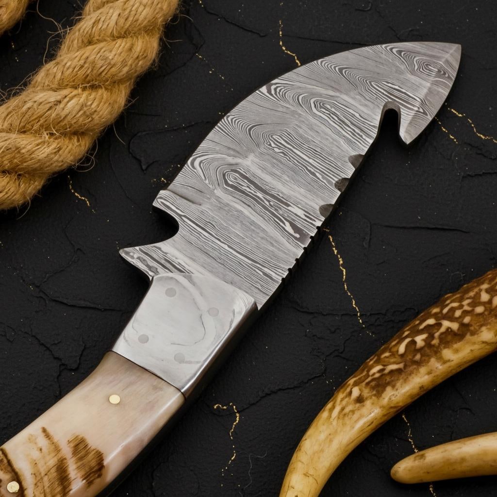 Handmade Damascus Steel Hunting Knife 9" Skinner Blade Ram Horn Handle - 3