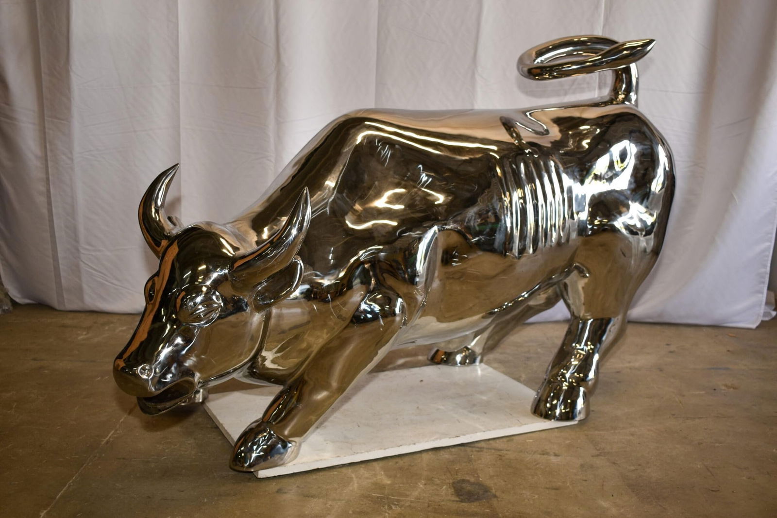 Large Wall Street Bull Made of Stainless Steel 60" x 30" x 37"H - 4