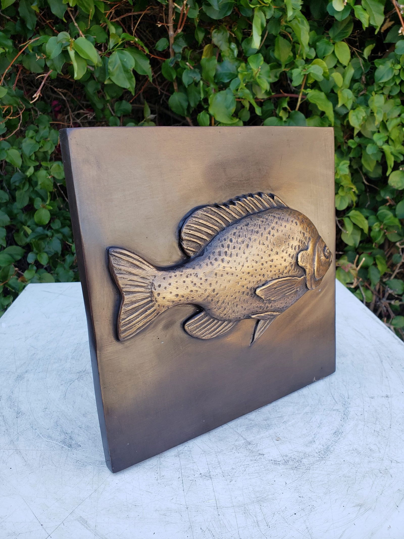 Single Fish made of Bronze Wall decor Size: 10" x 10" x 1"H - 4