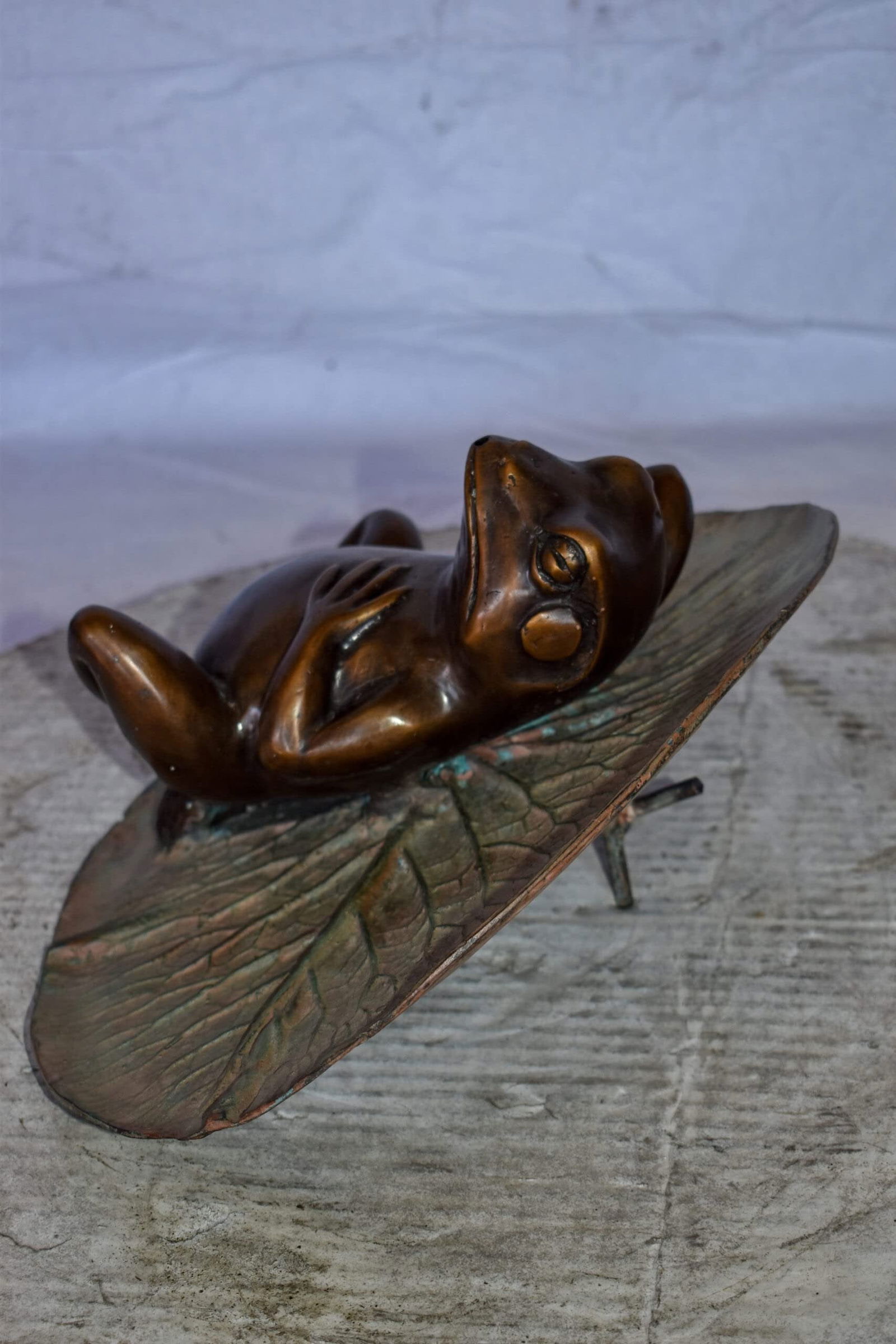 Relaxed Frog Supine on a Lily Bronze Statue Wall Fountain 14" x 6" x 12"H - 10